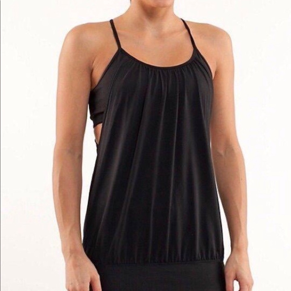 Lululemon black bra tank 🖤